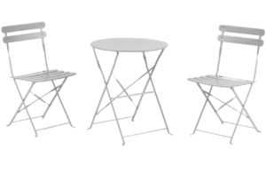 Světle šedý zahradní set dvou kovových židlí a stolu Kave Home Alrick