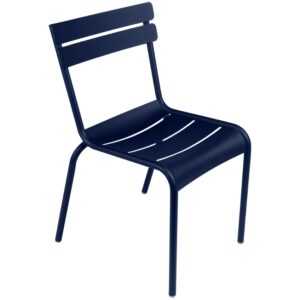 Tmavě modrá kovová zahradní židle Fermob Luxembourg
