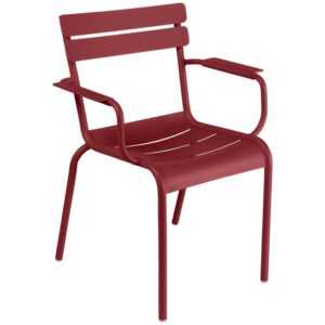 Červená kovová zahradní židle Fermob Luxembourg s područkami